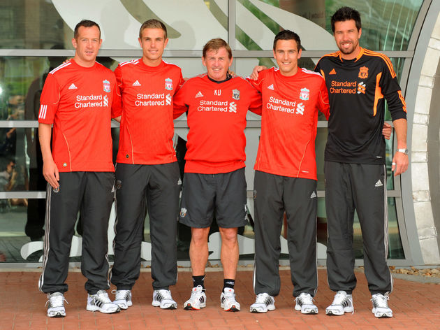 LIVERPOOL, UNITED KINGDOM - AUGUST 03: Liverpool FC manager Kenny Dalglish (C) presents new signings Charlie Adam (2 L), Alexander Doni (3 L), Stewart Downing (4 L) and Jordan Henderson (L) at a press conference at Melwood Training Ground on August 03, 2011 in Liverpool , England. (Photo by Clint Hughes/Getty Images)